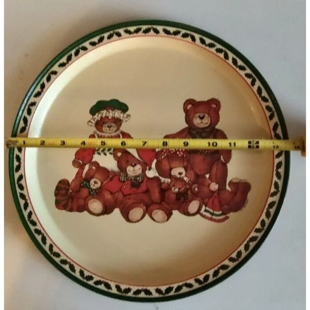Vintage Christmas Country Bear Serving Tray Platter Tin Plate 13" Diameter - Picture 2 of 4